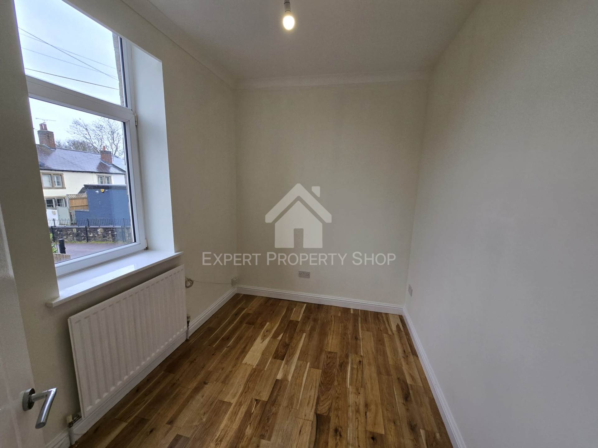 Apartment 1, Oxford Road, Gomersal, Image 8