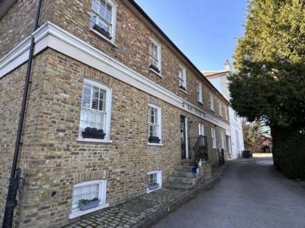 Posting House, Tring Station, Image 19