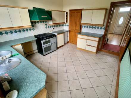 Kilton Road, Worksop, Image 4