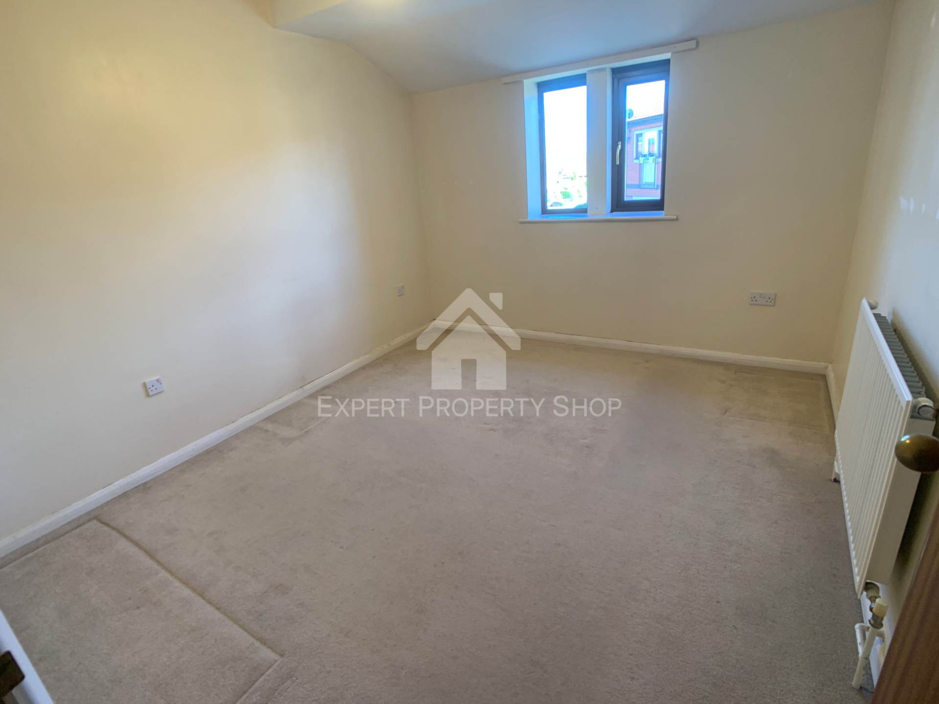 The Pines, Worksop, Image 6