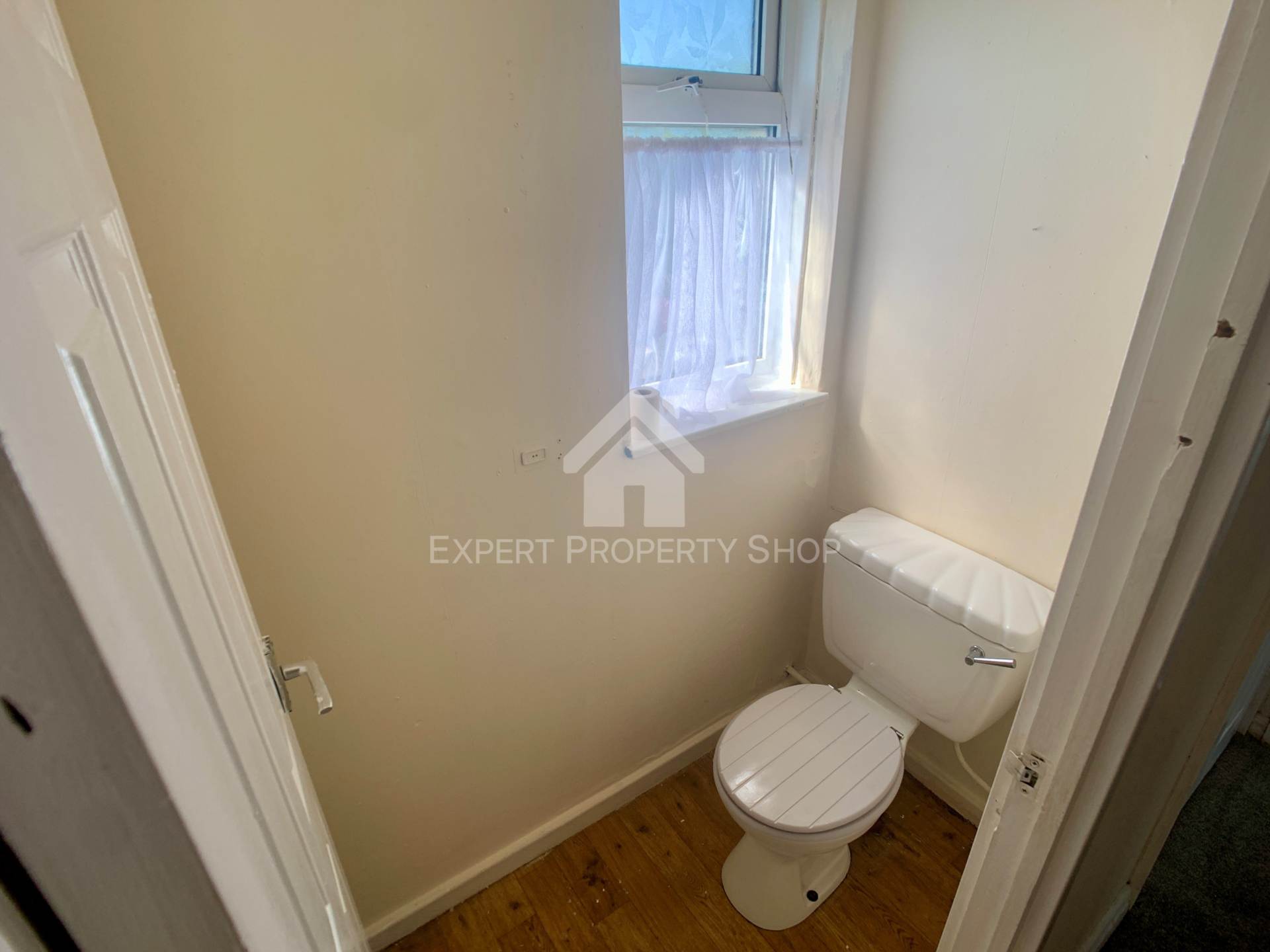 Cheviot Court, Worksop, Image 7