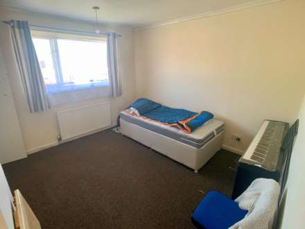 Cheviot Court, Worksop, Image 5