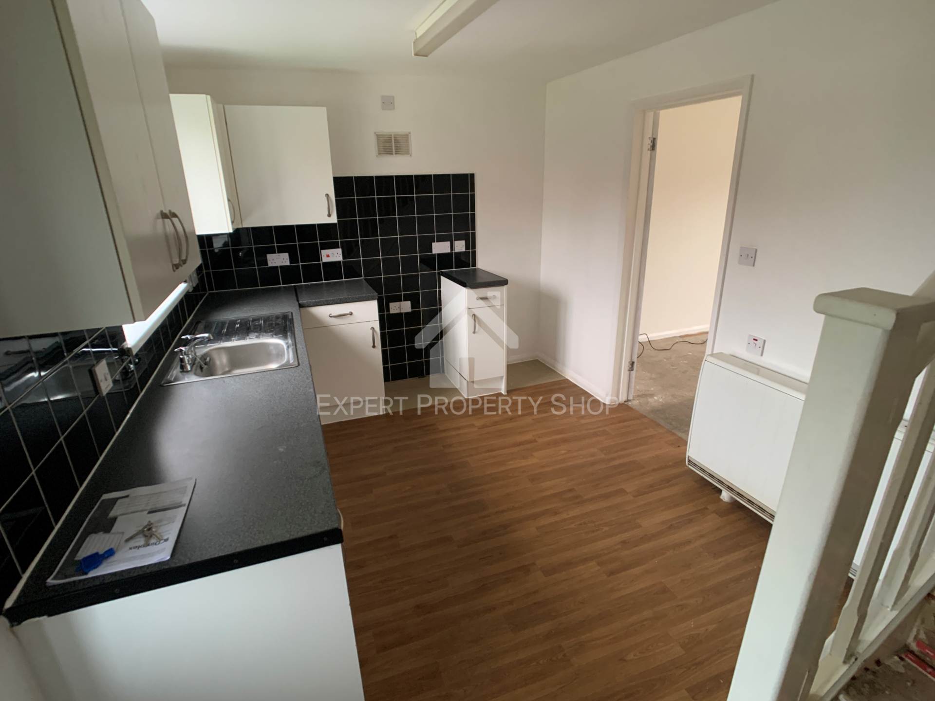 Kenilworth Close, Worksop, Image 3