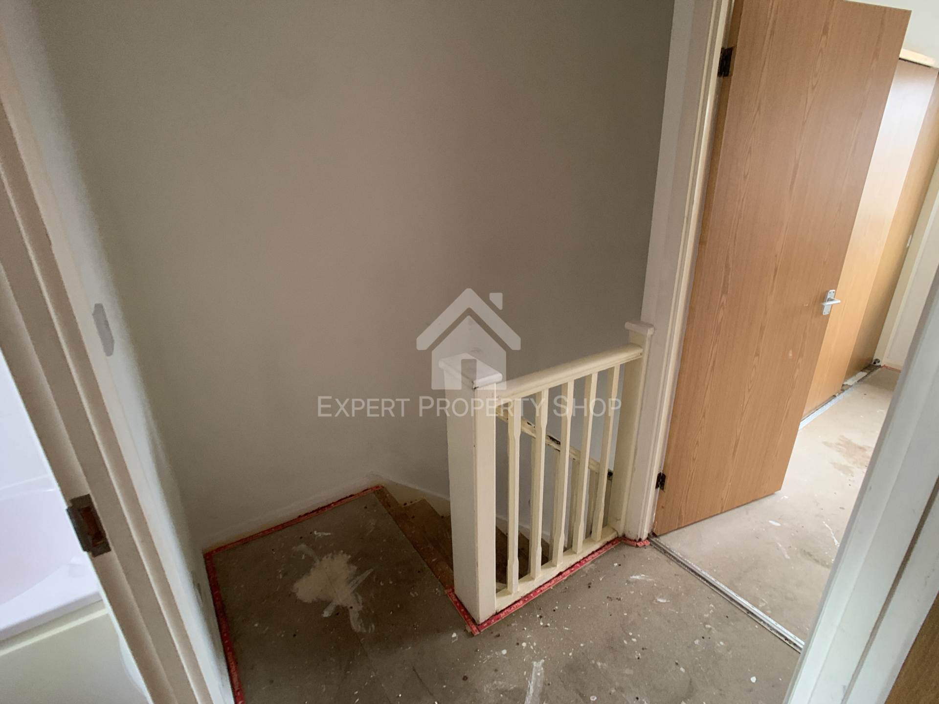 Kenilworth Close, Worksop, Image 6