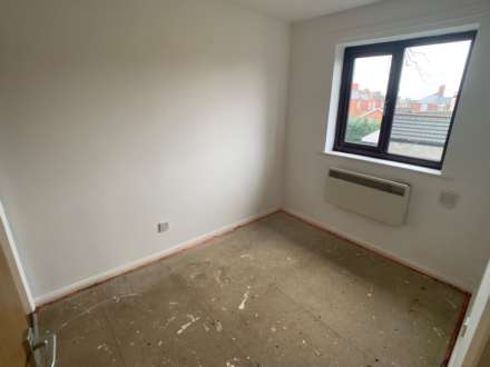 Kenilworth Close, Worksop, Image 9