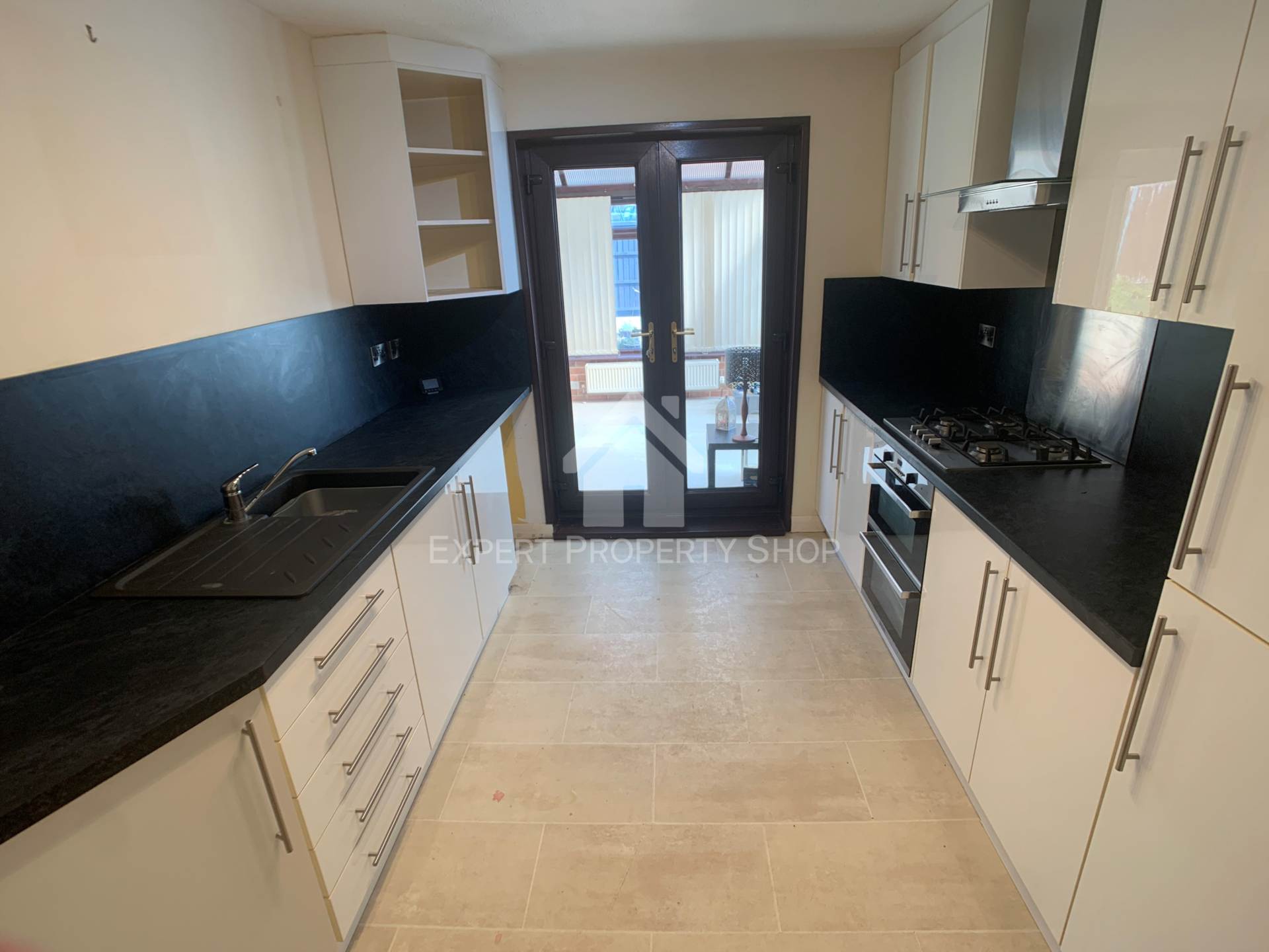 Meadow Close, Kiverton Park, Image 4