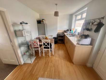 Anston Avenue, Worksop, Image 4