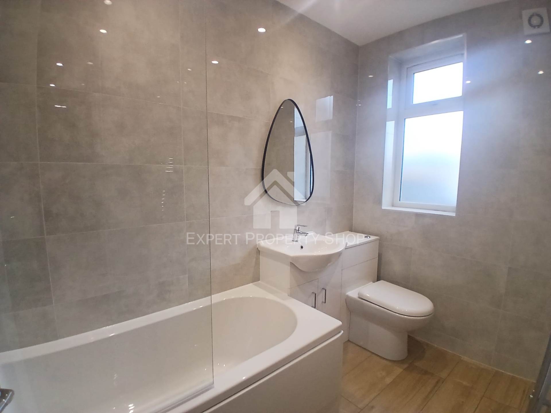 Gateford Rise, Worksop, Image 5