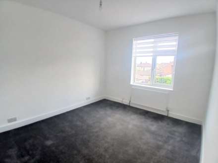 Gateford Rise, Worksop, Image 10
