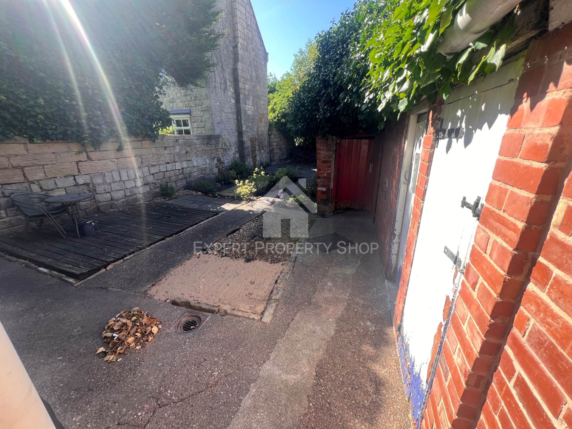 Church Walk, Worksop, Image 11