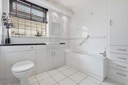 King Edwards Drive, Image 22
