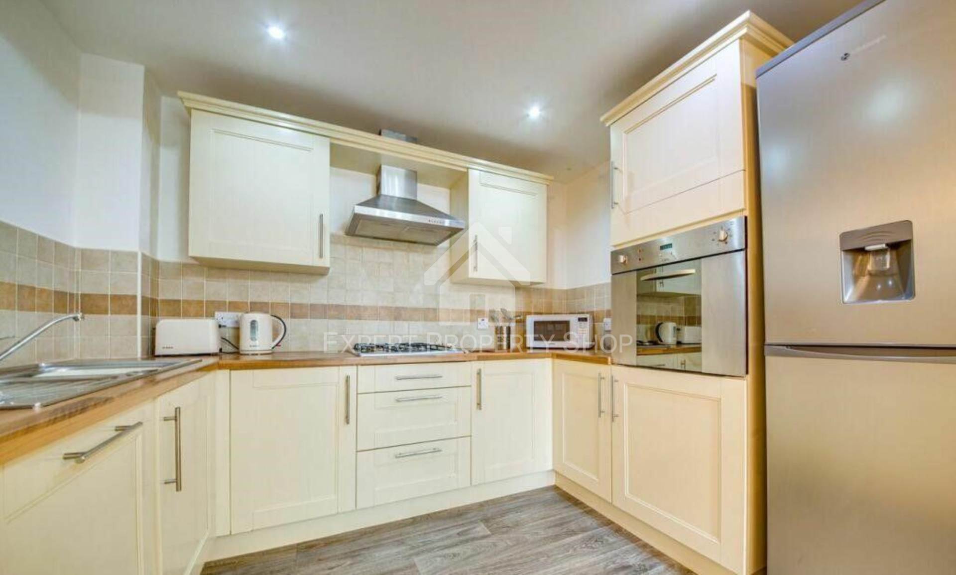 Royal Court, Worksop, Image 4