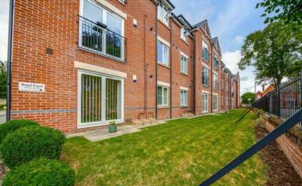 Royal Court, Worksop, Image 17