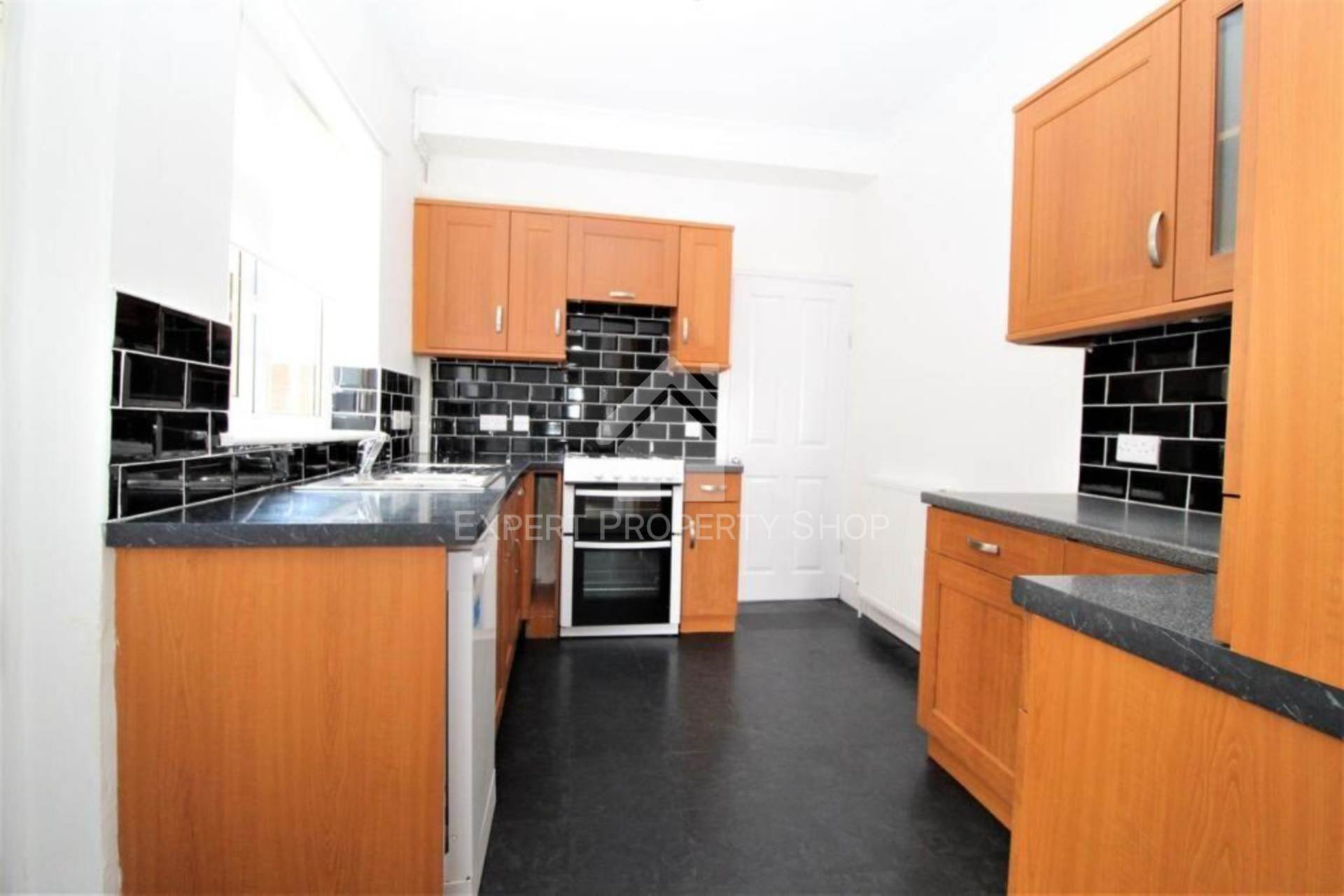 Victoria Road, Worksop, Image 2
