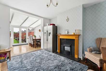 Turners Road North, Luton, Image 4