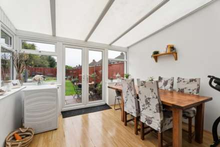 Turners Road North, Luton, Image 7