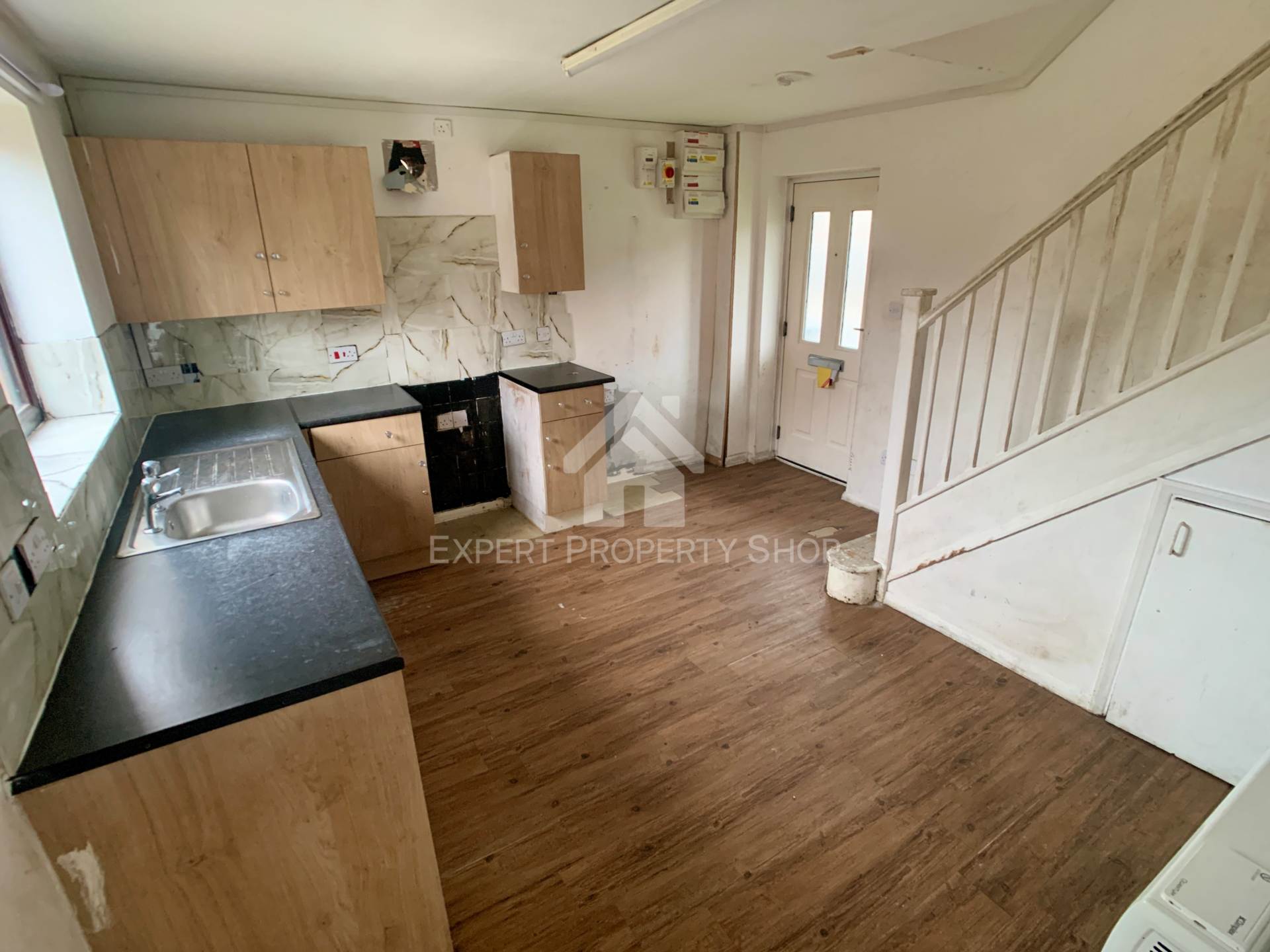 Kenilworth Close, Worksop, Image 2