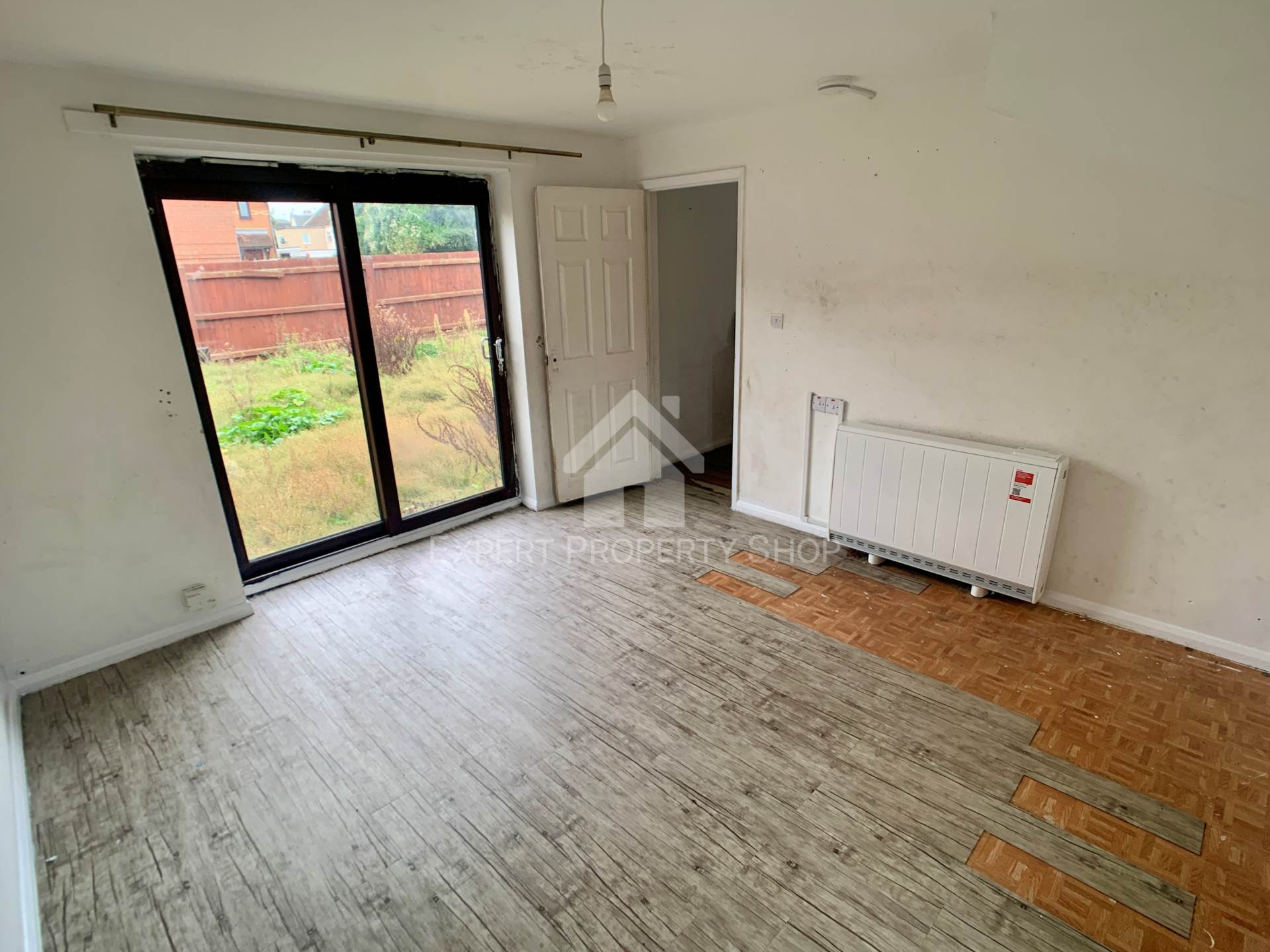 Kenilworth Close, Worksop, Image 6
