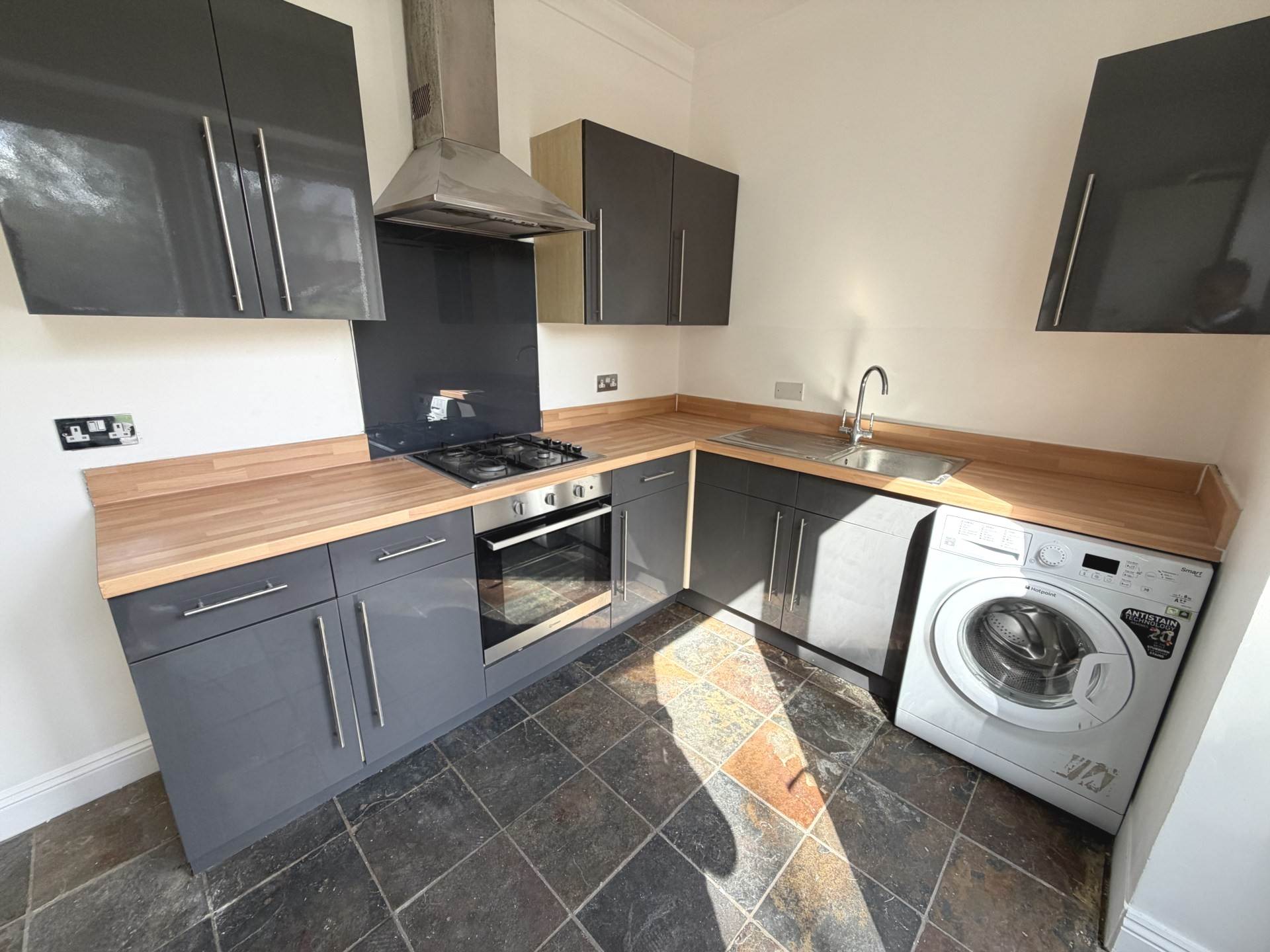 Beechey Road, Bournemouth, BH8 *Garden Apartment*, Image 11