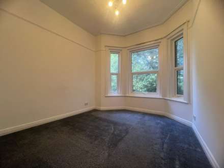 Dean Park Road, Bournemouth *Ready to Move In *, Image 5