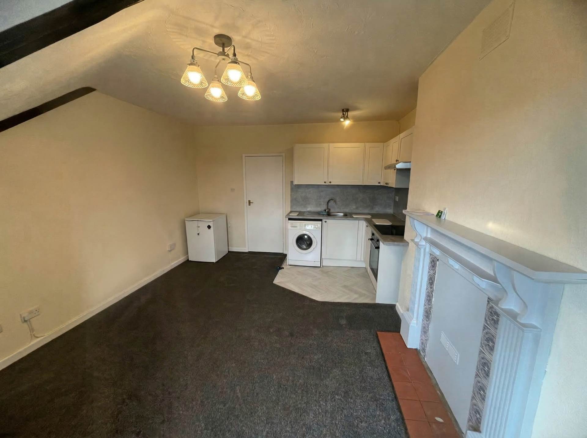 Holdenhurst Road, Bournemouth, Image 4