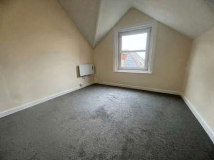 Holdenhurst Road, Bournemouth, Image 3