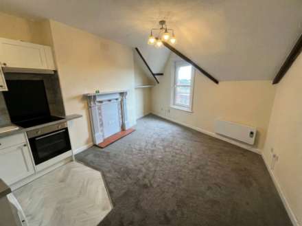 Holdenhurst Road, Bournemouth, Image 5