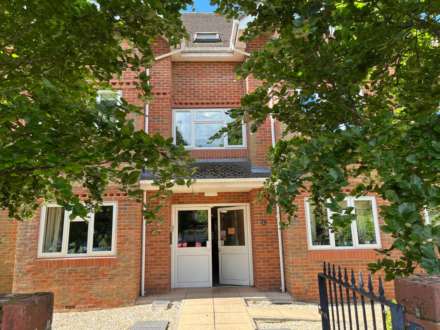 Central Bournemouth * Great Value Rental*, Image 1