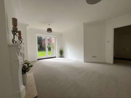 Property For Rent Lansdowne Road, Bournemouth