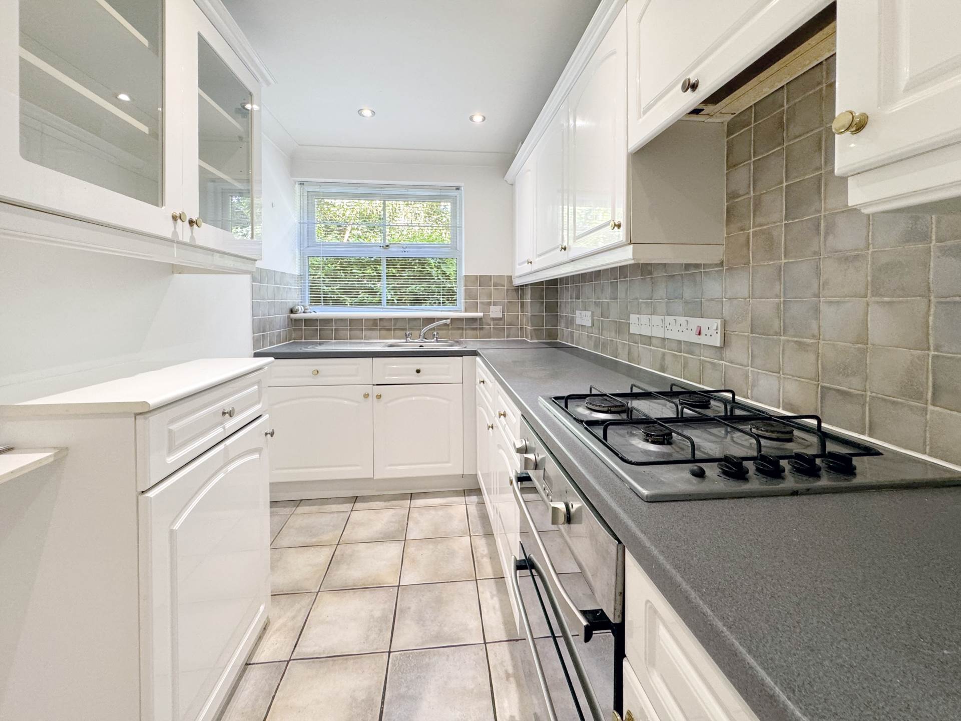 **Opposite Tennis Courts** Central  Bournemouth, Image 8