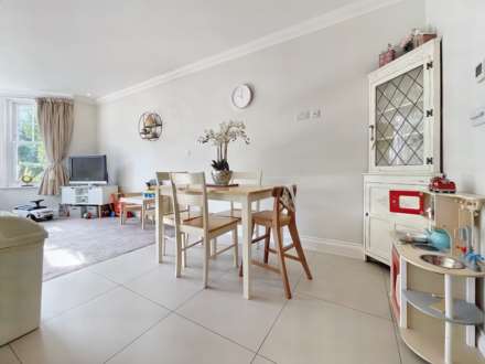 Talbot Woods, Bournemouth * Luxury Apartment *, Image 5