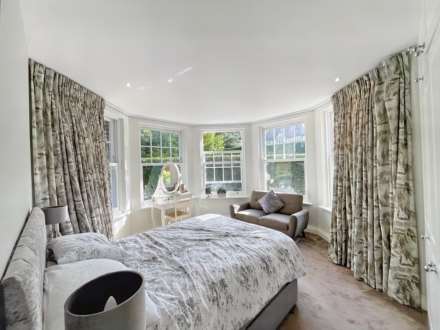 Talbot Woods, Bournemouth * Luxury Apartment *, Image 7