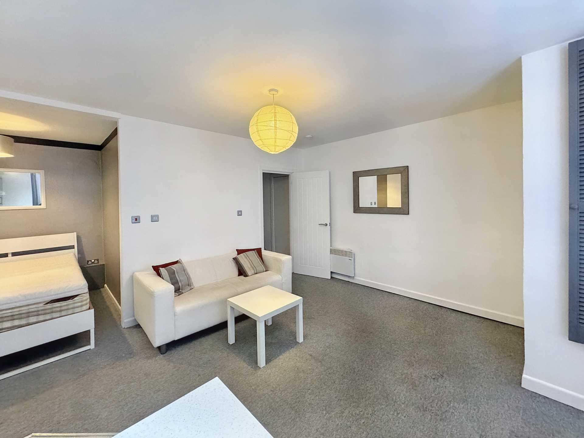 Durley Gardens, West Cliff, Image 4
