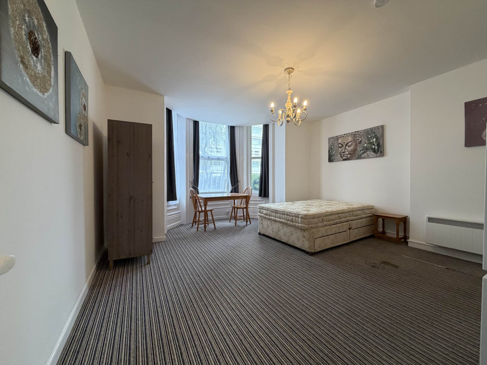 WEST CLIFF , Bournemoutn* Close to Beach*, Image 10