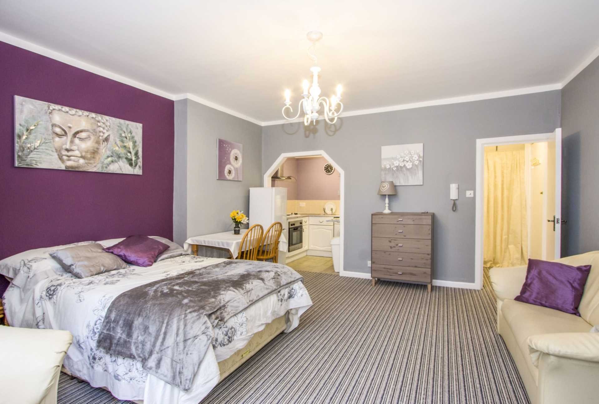 WEST CLIFF , Durley Gardens, Bournemouth, Image 3