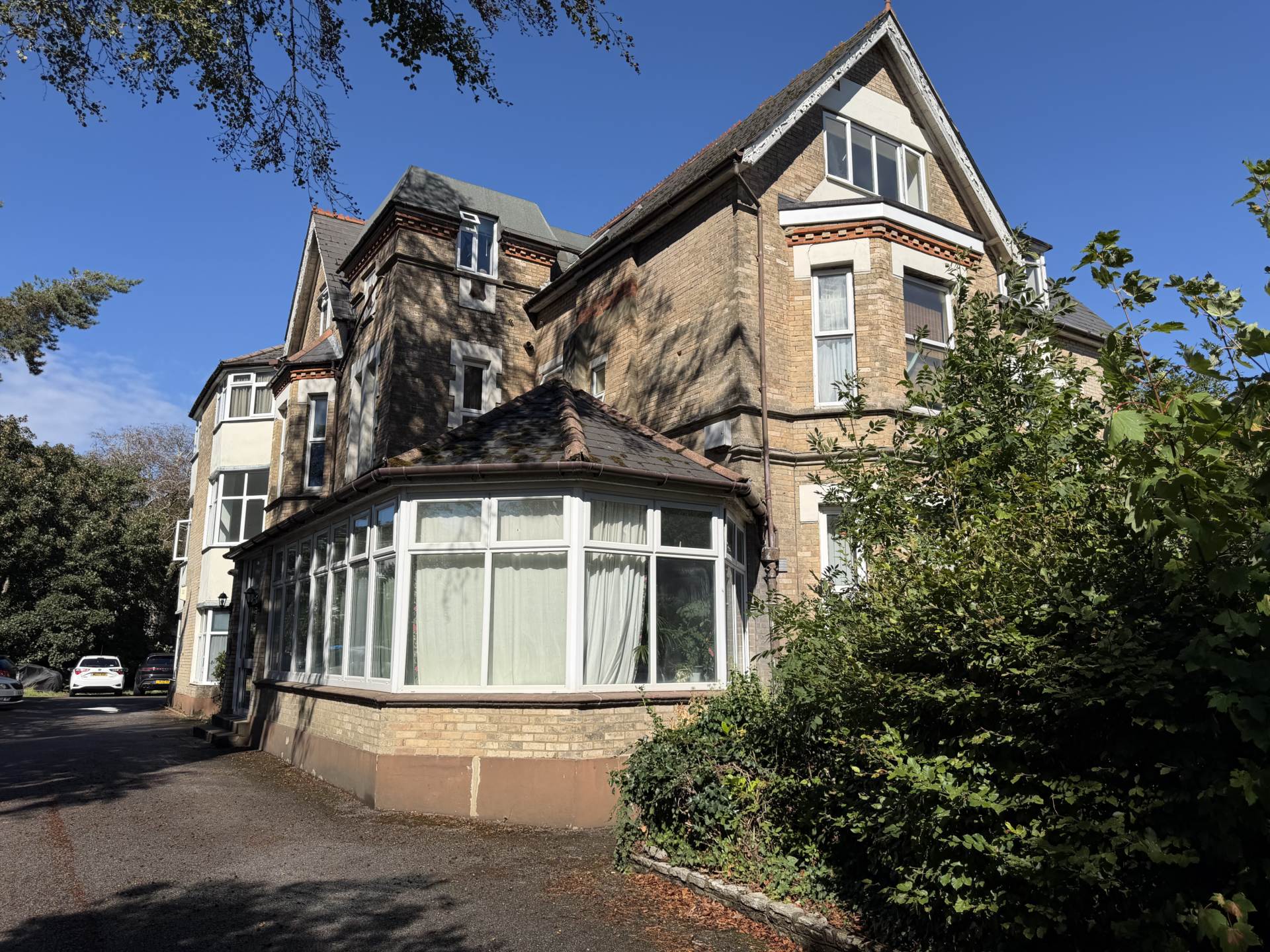 East Cliff , Bournemouth * Furished Studio Flat *, Image 11