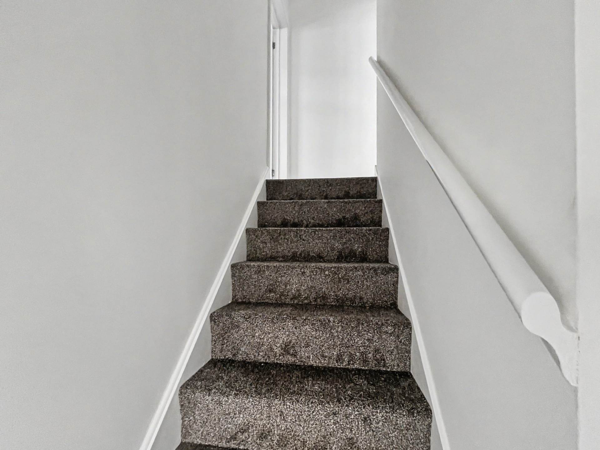 Holdenhurst Road , Bournemouth * Miasonette *, Image 12