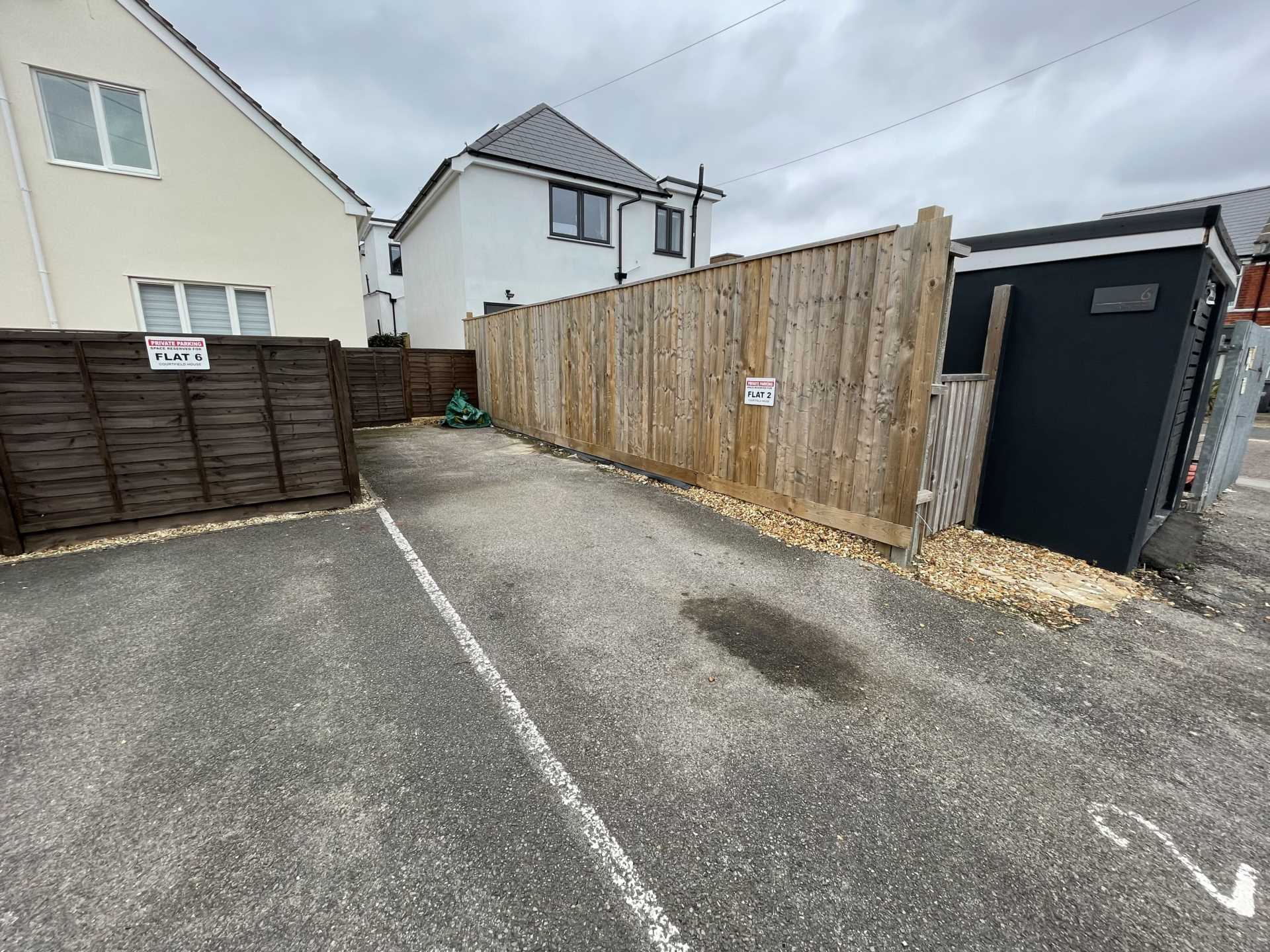 Holdenhurst Road , Bournemouth * Miasonette *, Image 15