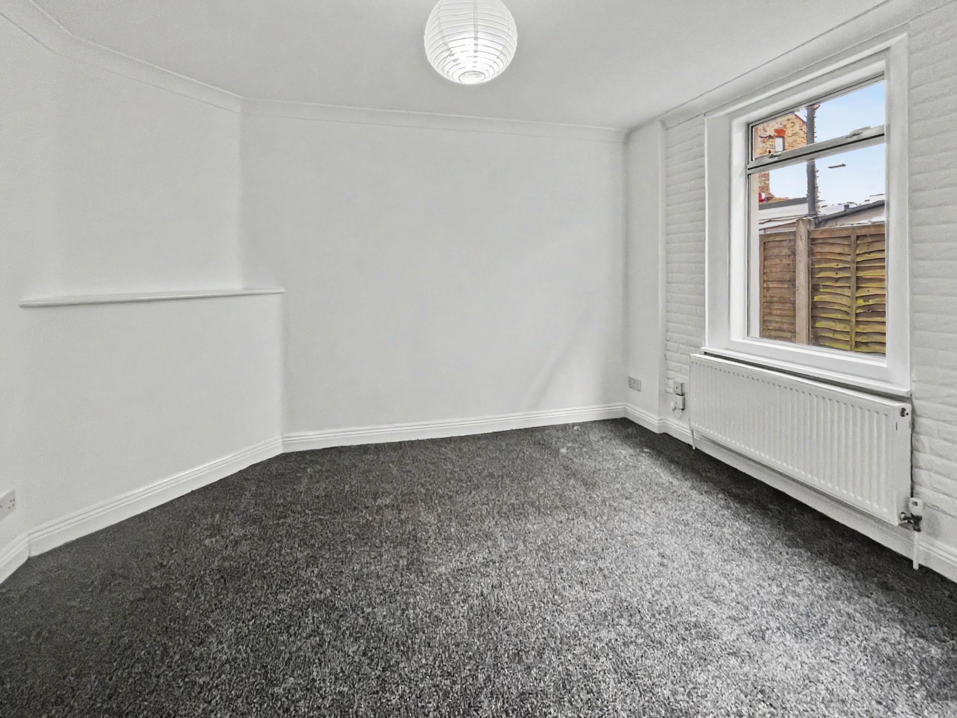 Holdenhurst Road , Bournemouth * Miasonette *, Image 2