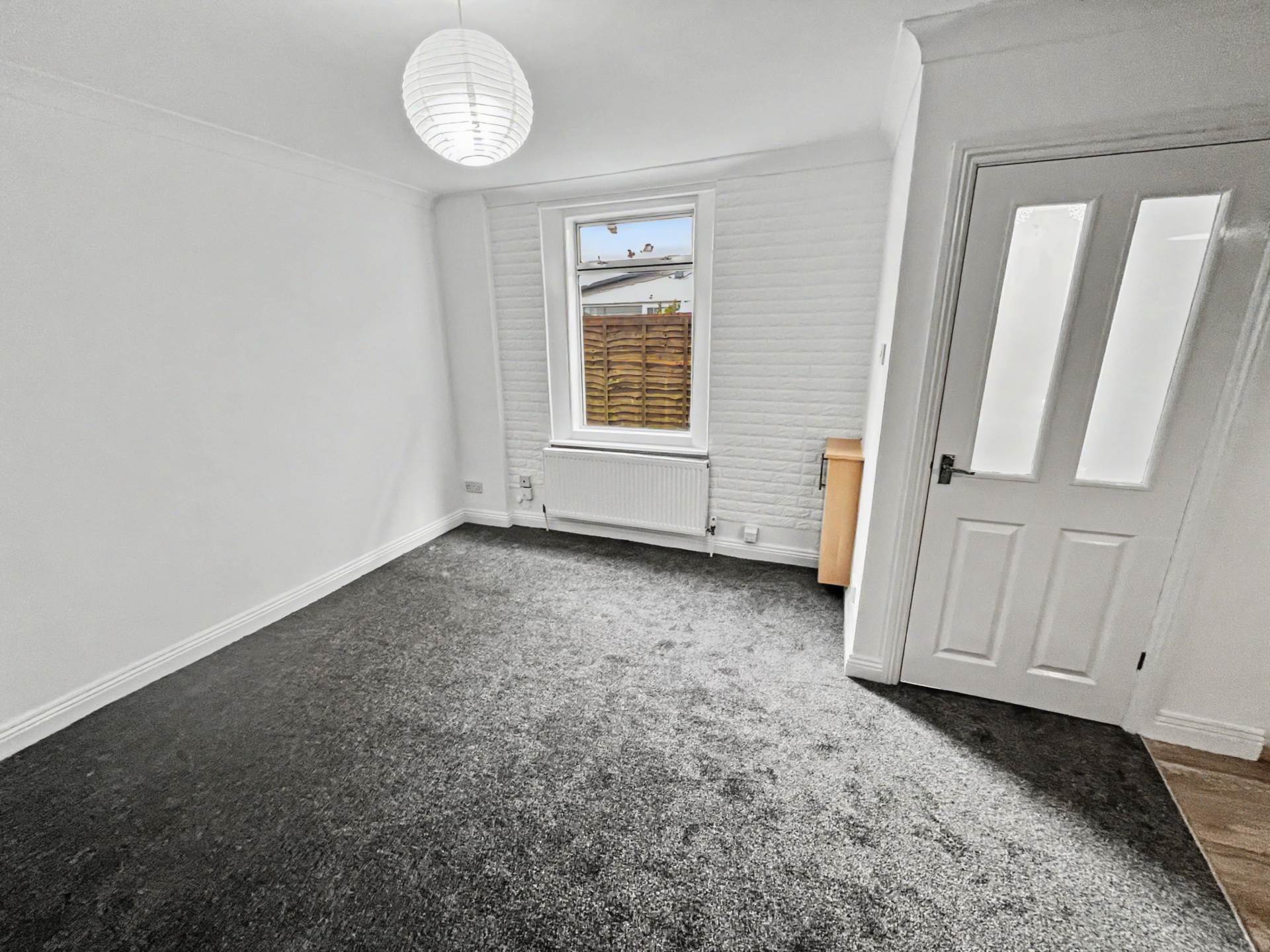 Holdenhurst Road , Bournemouth * Miasonette *, Image 3