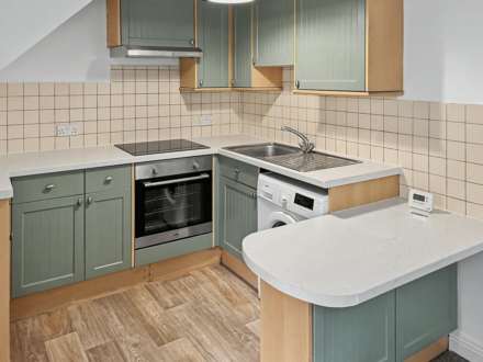 Holdenhurst Road , Bournemouth * Miasonette *, Image 1