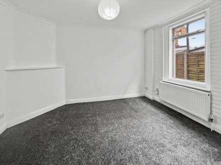 Holdenhurst Road , Bournemouth * Miasonette *, Image 2