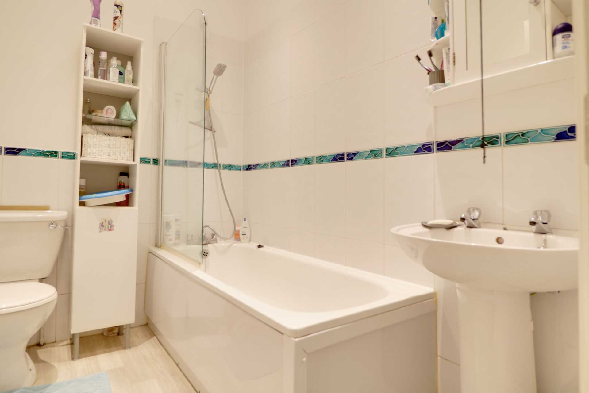 Florence Road, Bournemouth, Image 9