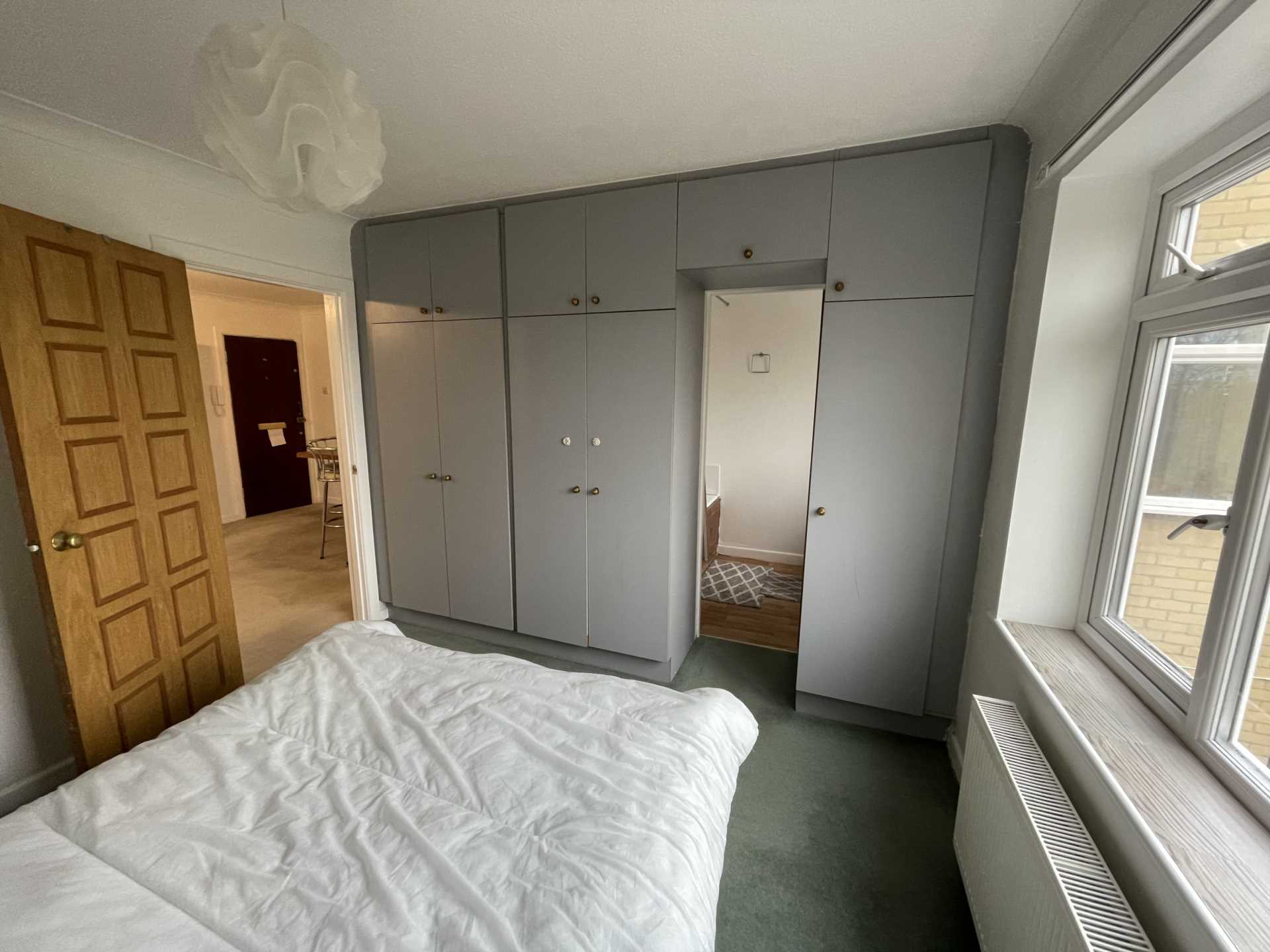 One bedroom flat in Bournemouth, Image 6