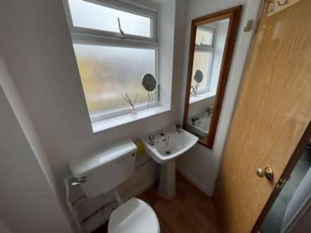 One bedroom flat in Bournemouth, Image 7