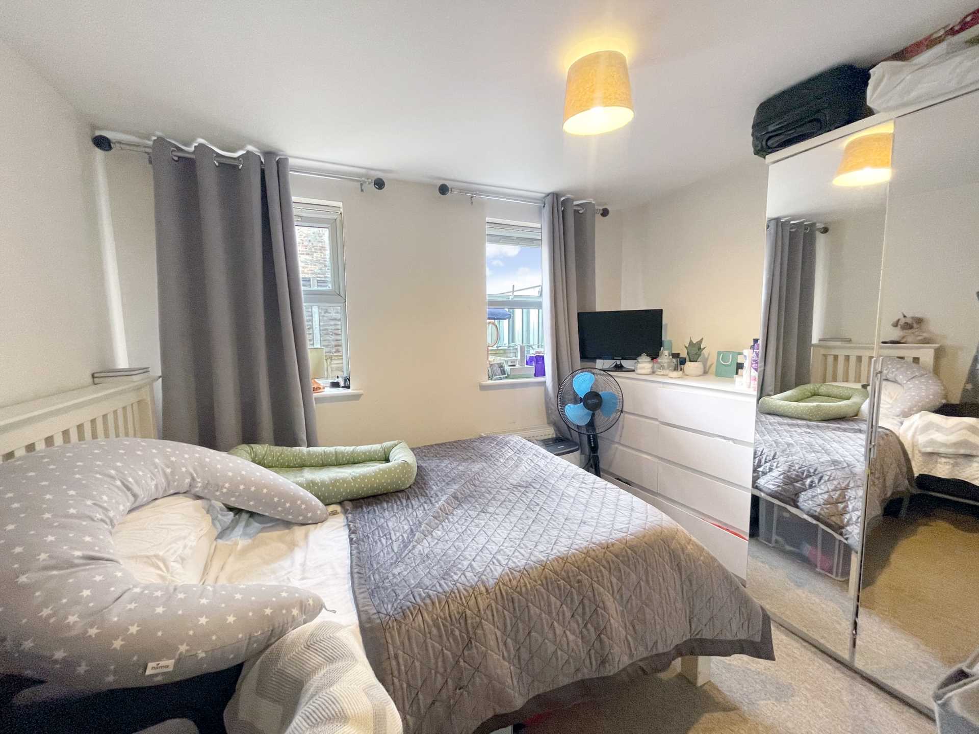 Palmerston Road, Bournemouth * Garden Flat *, Image 7