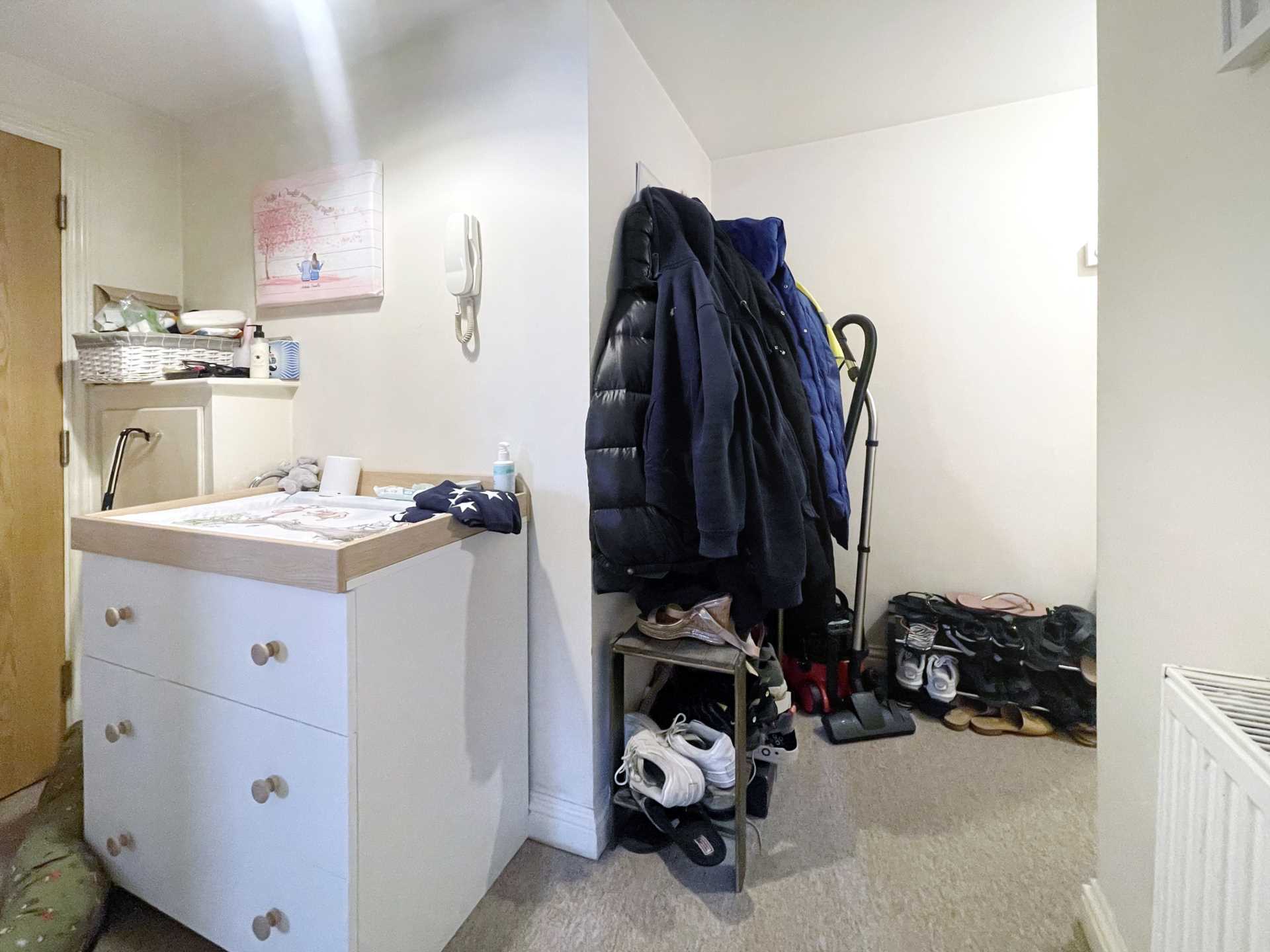 Palmerston Road, Bournemouth * Garden Flat *, Image 9