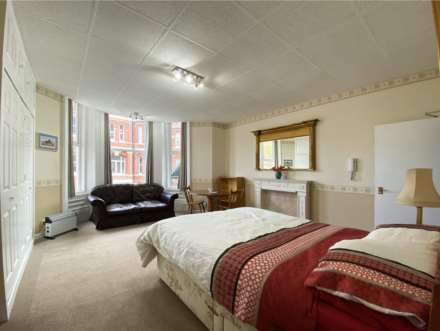 Durley Gardens, Westcliff, Image 3