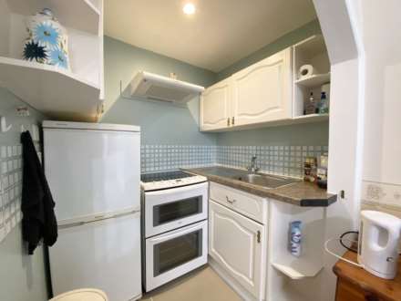 Durley Gardens, Westcliff, Image 4