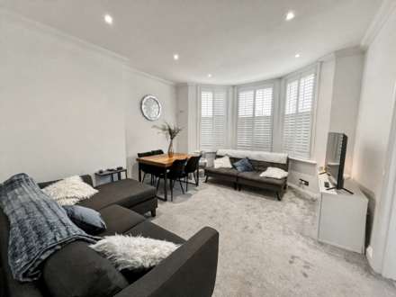 Close East Cliff , Bournemouth, Image 1